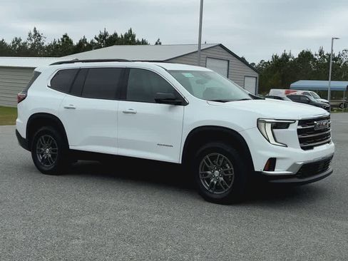 Used 2025 GMC Acadia Elevation image 2