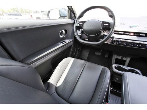 Used 2023 Hyundai Ioniq 5 SEL image 11