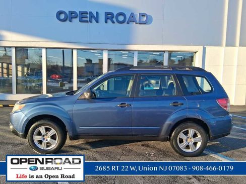 Used 2011 Subaru Forester 2.5X image 5