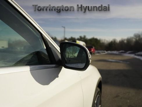 Used 2021 Mercedes-Benz GLC 300 4MATIC image 10