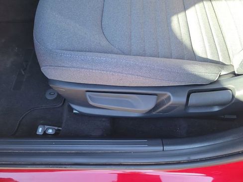 Used 2025 Kia K4 EX image 13