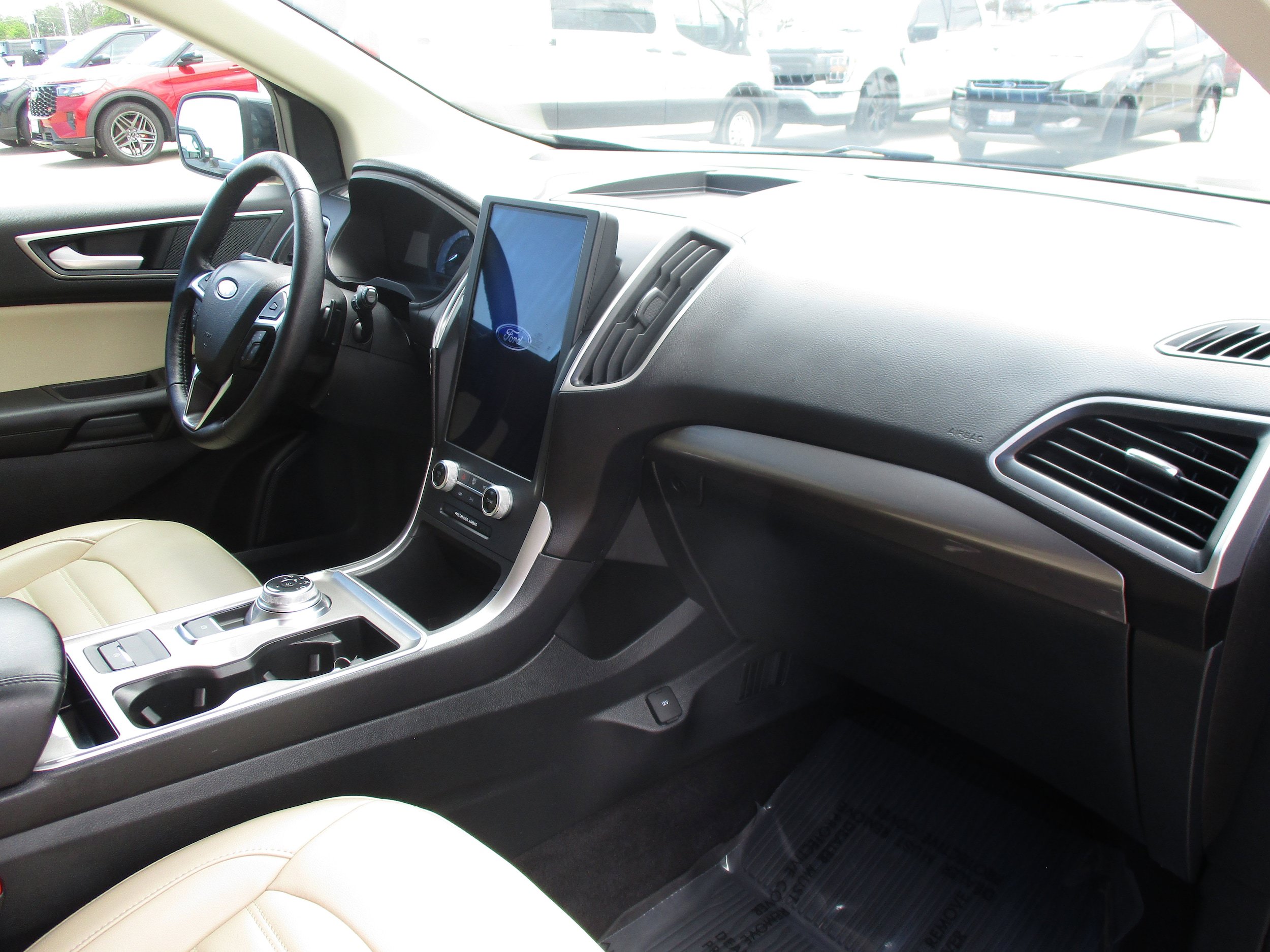 Used 2024 Ford Edge SEL w/ Convenience Package AWD/4WD image 41