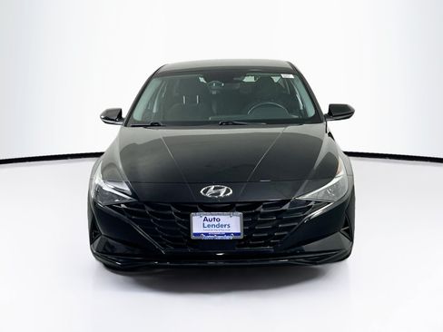 Used 2023 Hyundai Elantra SEL w/ Convenience Package FWD image 2