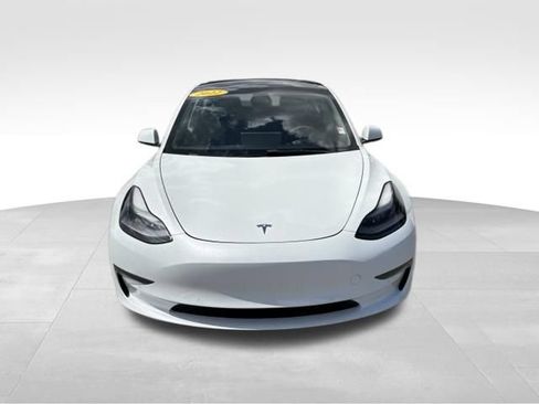 Used 2022 Tesla Model 3 Long Range AWD/4WD image 7