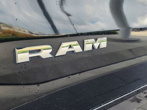 Used 2020 RAM 1500 Big Horn image 18