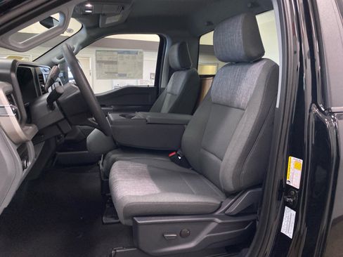 New 2026 Ford F250 XLT w/ Snow Plow/Camper Package image 17