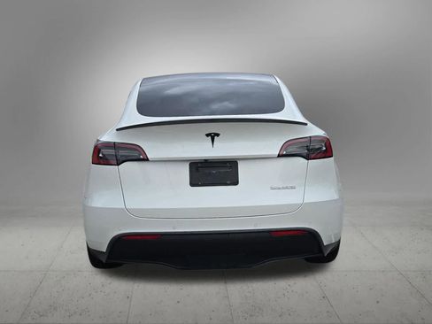 Used 2022 Tesla Model Y Performance AWD/4WD image 5