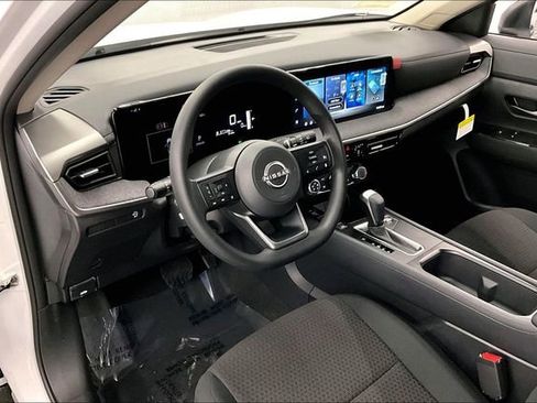 New 2026 Nissan Kicks S FWD image 7