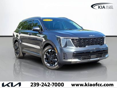 Certified 2024 Kia Sorento S w/ Panoramic Sunroof Package