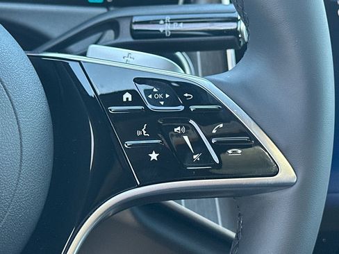 New 2026 Mercedes-Benz E 350 4MATIC Sedan image 28