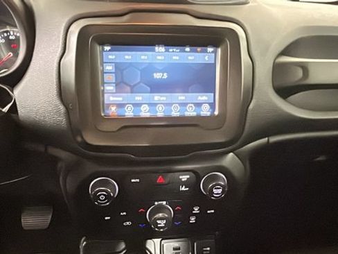 Used 2021 Jeep Renegade Sport AWD/4WD image 24