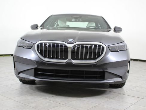 Certified 2026 BMW 540i xDrive image 6