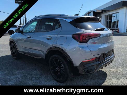 Used 2024 Buick Encore GX Sport Touring FWD image 6