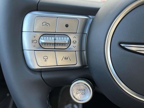 New 2024 Genesis GV60 Performance image 20