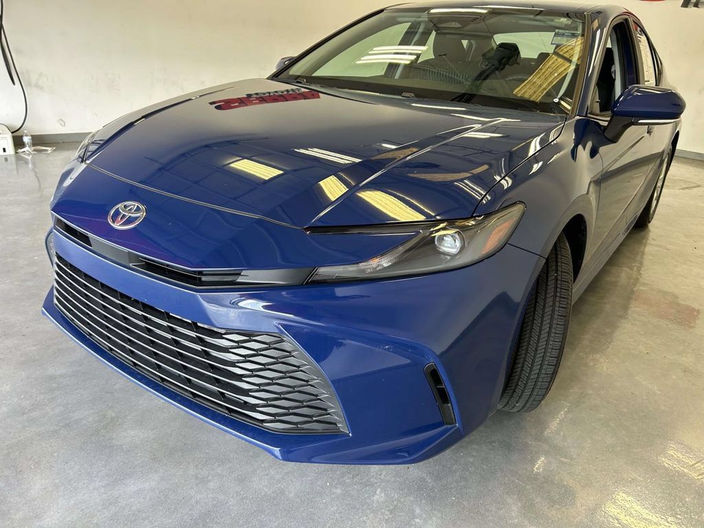 Used 2026 Toyota Camry LE FWD image 7