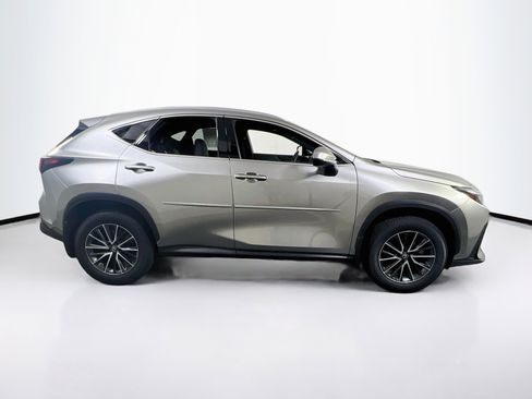 Used 2023 Lexus NX 350h AWD image 4