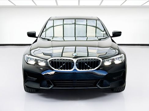 Used 2019 BMW 330i Sedan RWD image 2