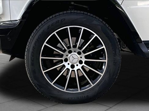 Certified 2021 Mercedes-Benz G 550 image 11