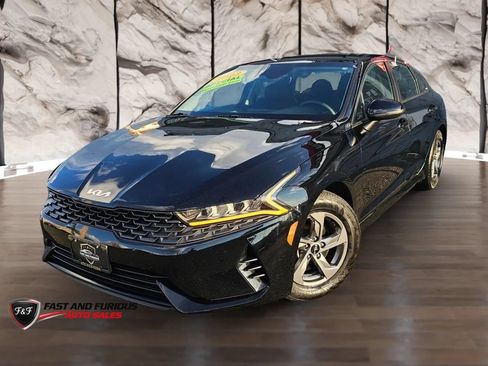 Used 2023 Kia K5 LXS FWD image 2