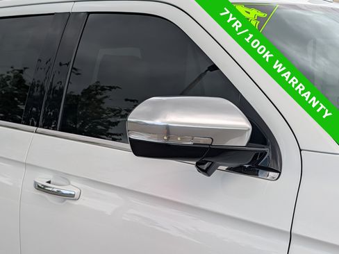 Certified 2024 Ford Expedition Platinum AWD/4WD image 11
