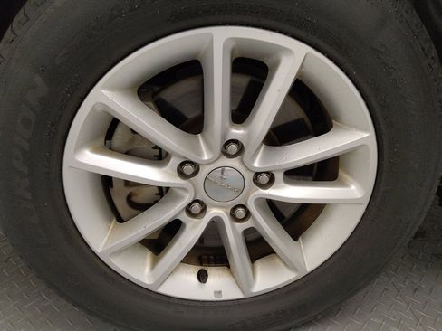 Used 2015 Dodge Journey SXT w/ Flexible Seating Group image 31