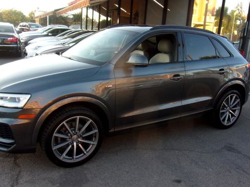 Used 2018 Audi Q3 2.0T Premium Plus w/ Premium Plus Package image 3