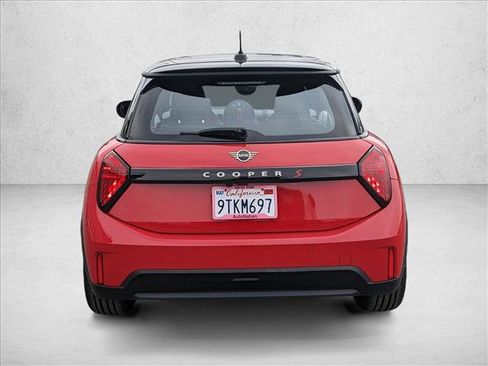 Certified 2025 MINI Cooper S image 7