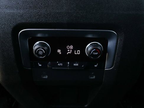 Used 2021 Chevrolet Suburban High Country w/ Premium Package image 48