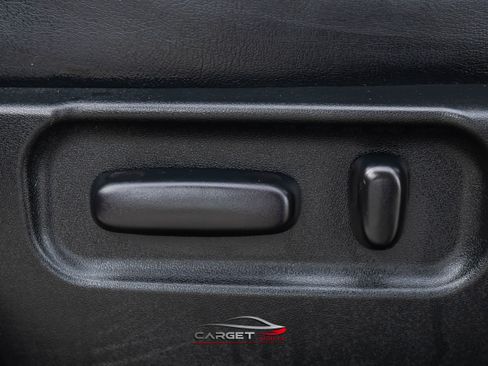 Used 2020 Toyota Tacoma TRD Off-Road image 33