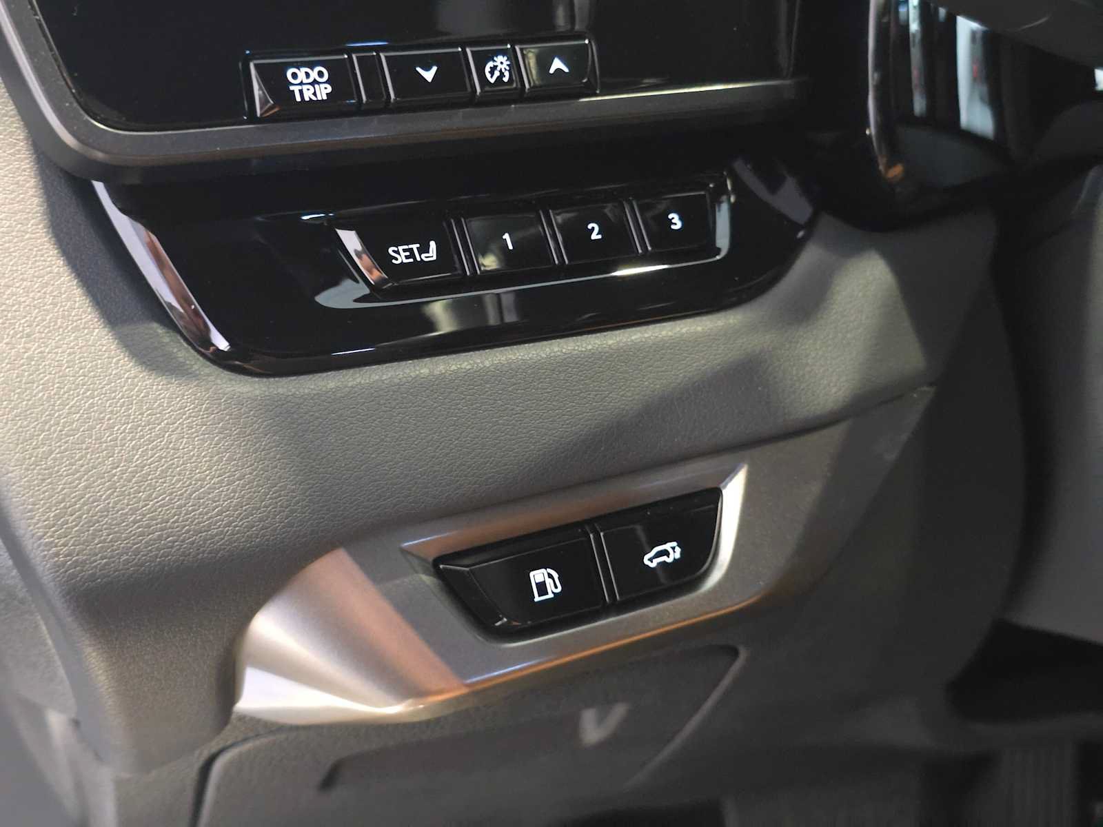 Used 2024 Lexus RX 350h w/ Convenience Package AWD/4WD image 24