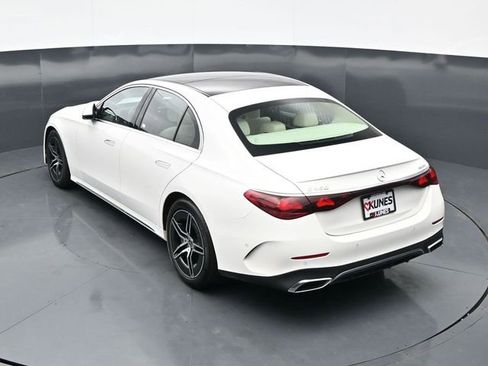 Used 2025 Mercedes-Benz E 450 4MATIC Sedan image 34