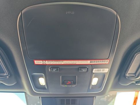 Certified 2025 Toyota Camry SE image 24