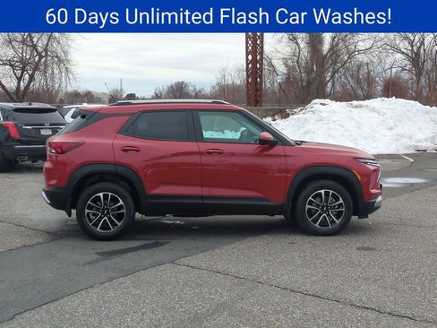 New 2026 Chevrolet TrailBlazer LT w/ Convenience Package image 2