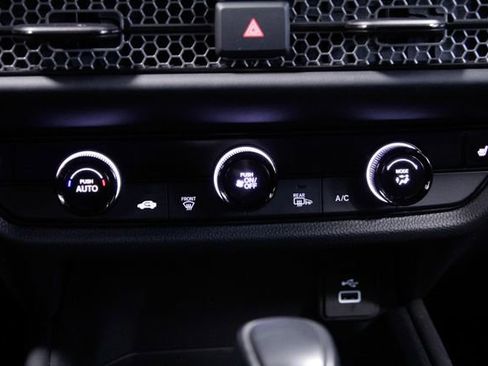 Certified 2023 Honda HR-V Sport image 29