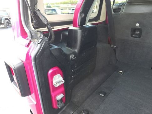 Used 2022 Jeep Wrangler Unlimited Sahara image 53