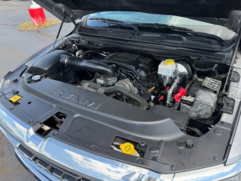 Used 2019 RAM 1500 Tradesman w/ SXT Appearance Group AWD/4WD image 21