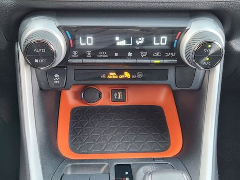 Used 2023 Toyota RAV4 Adventure image 14