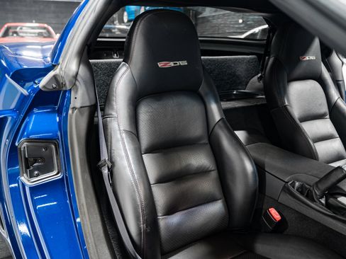 Used 2007 Chevrolet Corvette Z06 w/ Preferred Equipment Group image 27