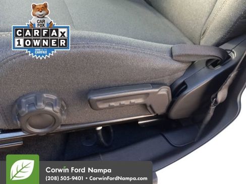 Used 2024 Jeep Wrangler Willys image 12