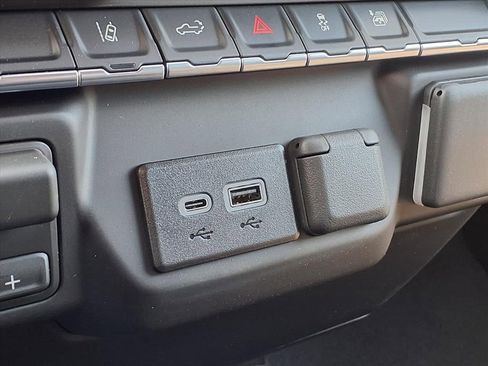 New 2026 Chevrolet Silverado 2500 Custom w/ Custom Convenience Package image 22