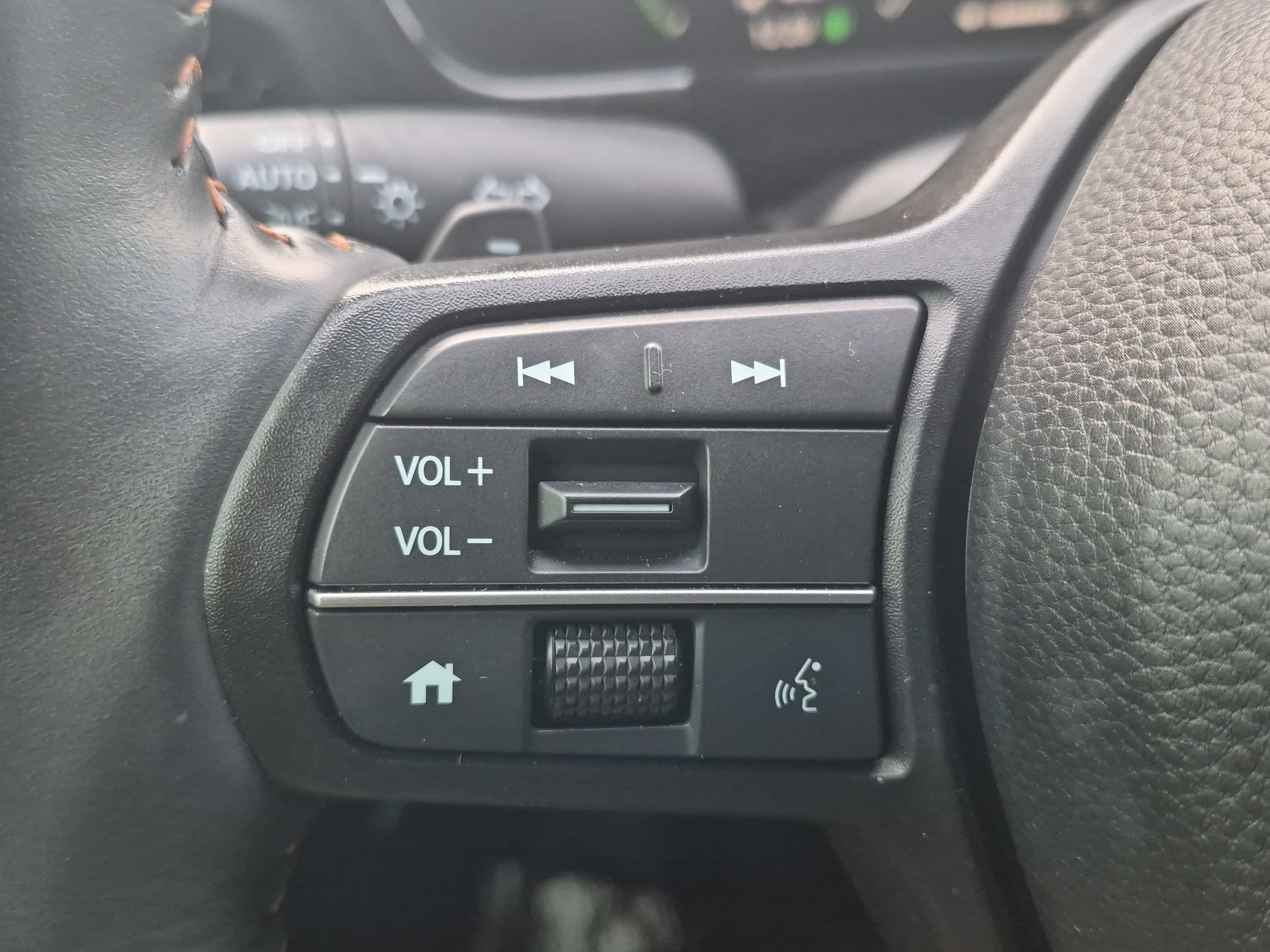 Certified 2024 Honda CR-V Sport-L image 15