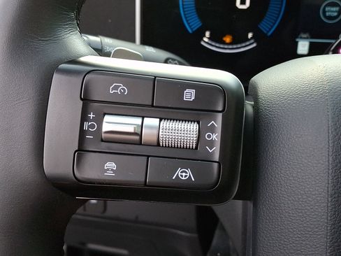Used 2025 Hyundai Santa Fe SEL AWD/4WD image 21
