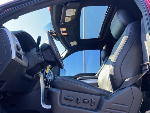 Used 2014 Ford F150 Platinum AWD/4WD image 31