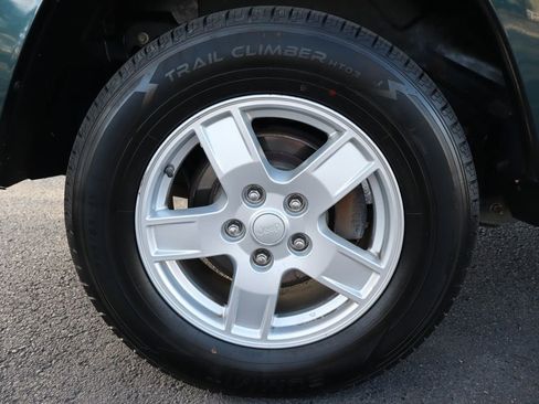 Used 2006 Jeep Grand Cherokee Laredo image 41