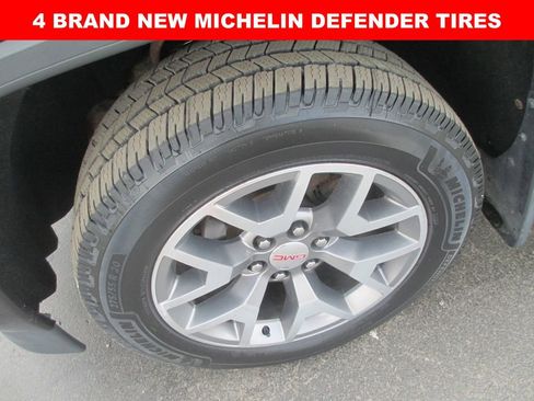 Used 2016 GMC Sierra 1500 SLT w/ All-Terrain Package image 4