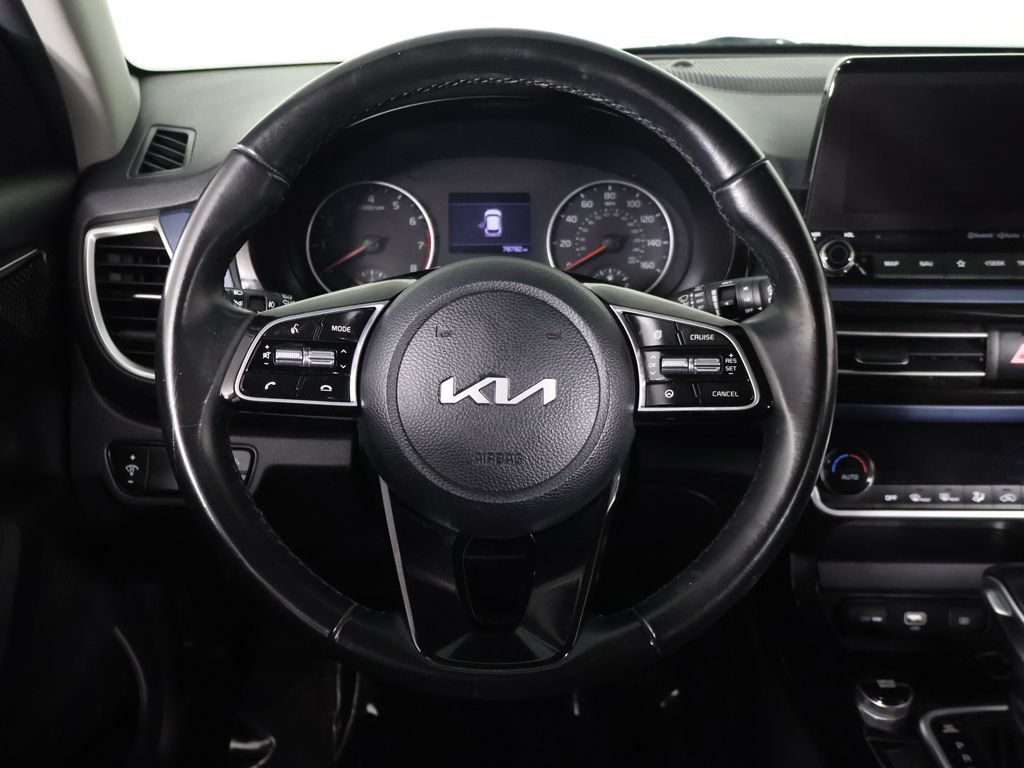Used 2022 Kia Seltos S AWD/4WD image 33