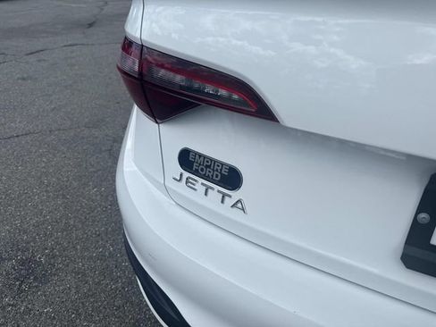 Used 2023 Volkswagen Jetta S FWD image 5