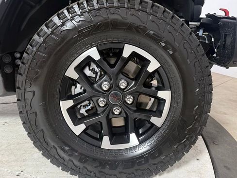 New 2026 Jeep Gladiator Rubicon AWD/4WD image 9