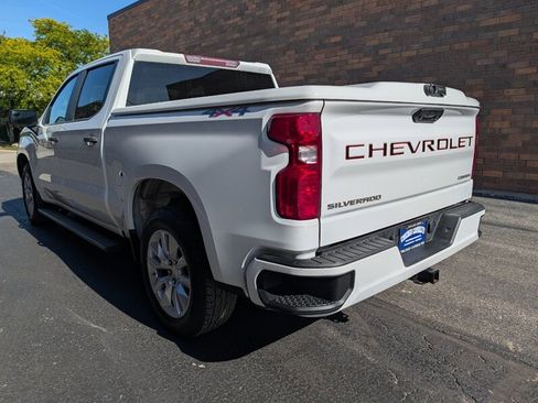 Used 2022 Chevrolet Silverado 1500 Custom AWD/4WD image 4