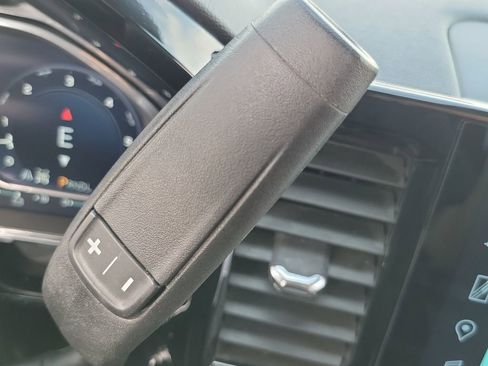 Used 2023 Chevrolet Silverado 1500 RST w/ Z71 Off-Road Package image 13